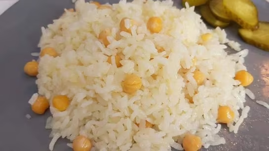 Рис с нутом