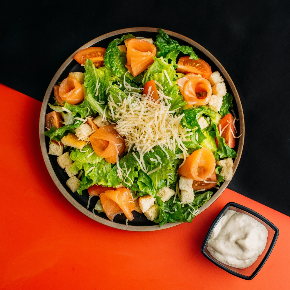 Цезарь с лососем