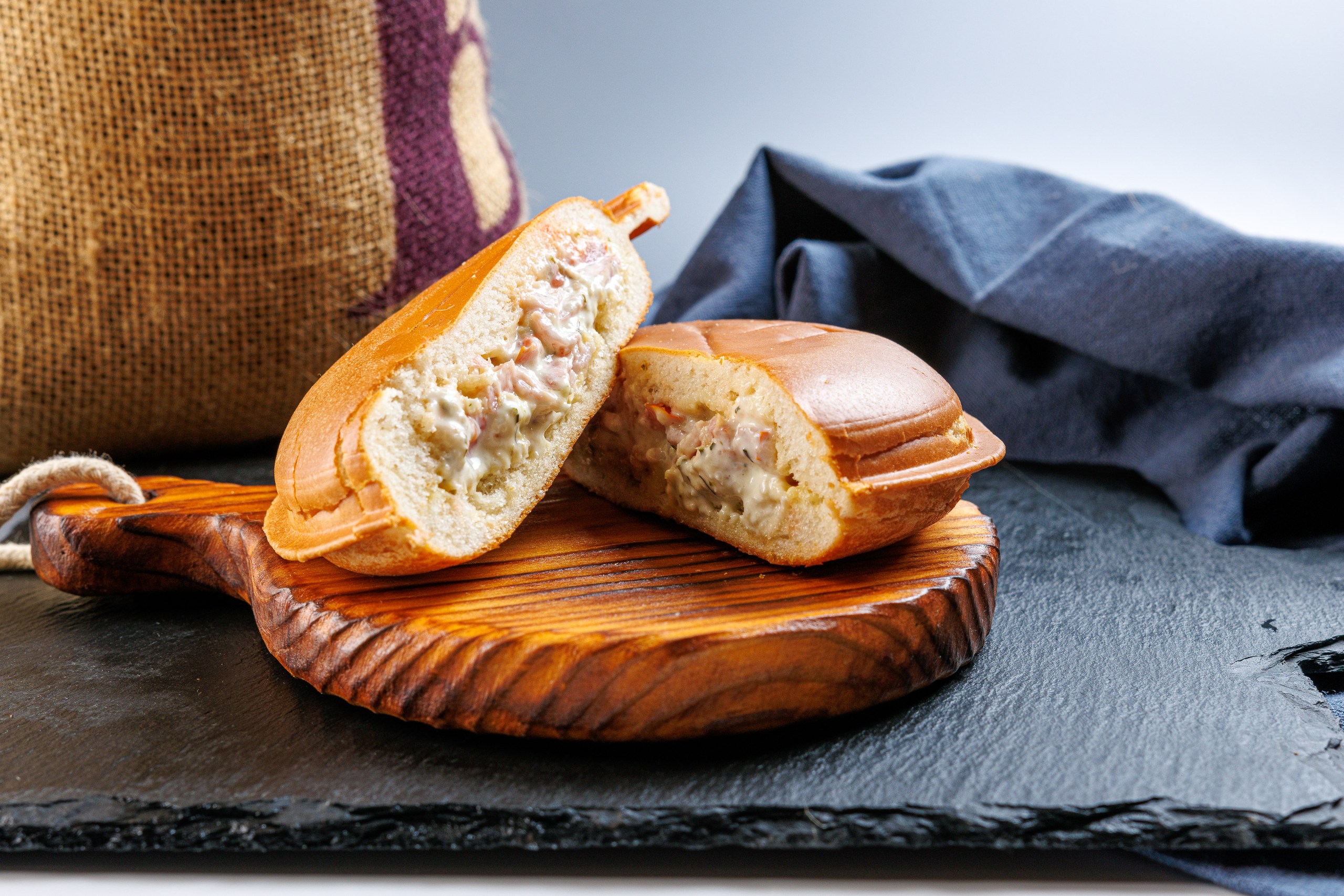 UFO бургер с беконом в горчичном соусе