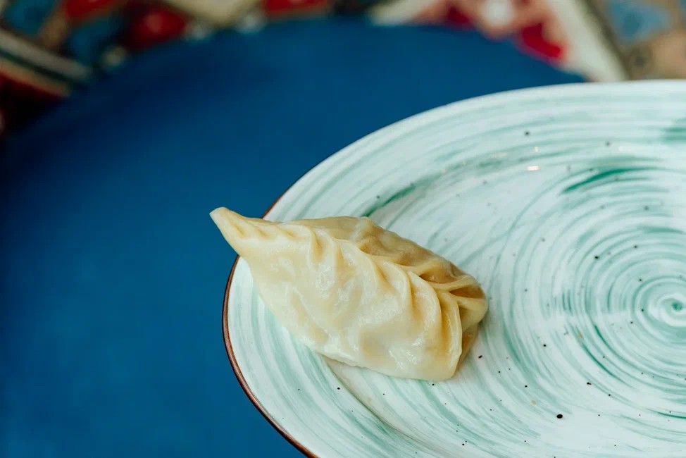 Манты с говядиной и свининой 3 шт