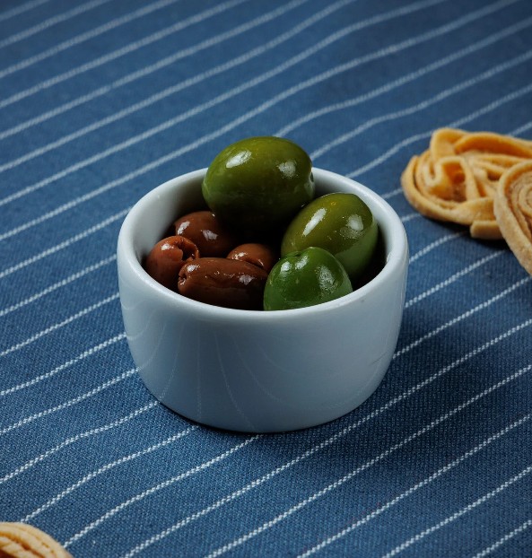 Оливки Таджаска и Ночеллара