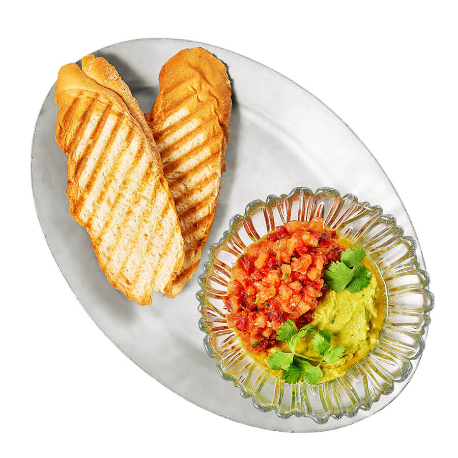 Гуакамоле с тартаром из томатов