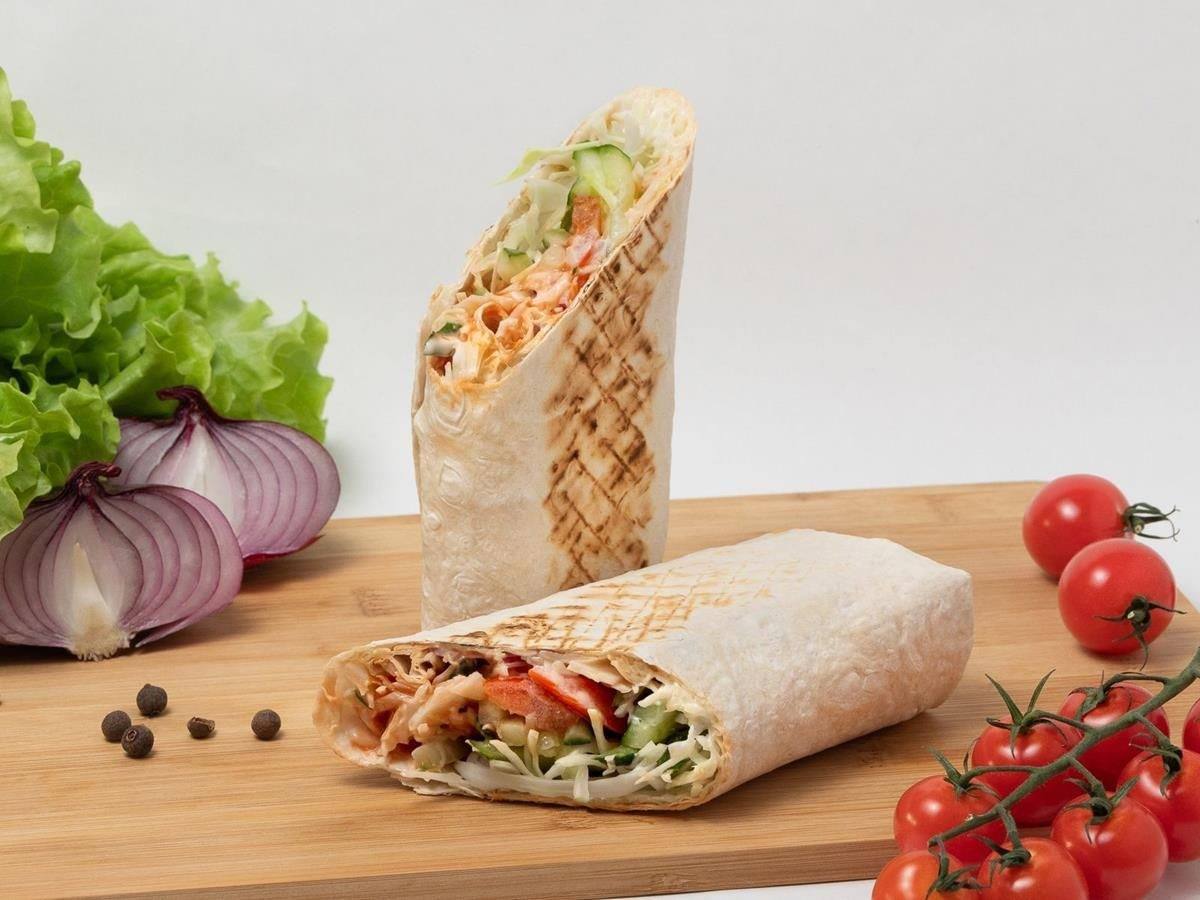 Шаурма сырная с курицей