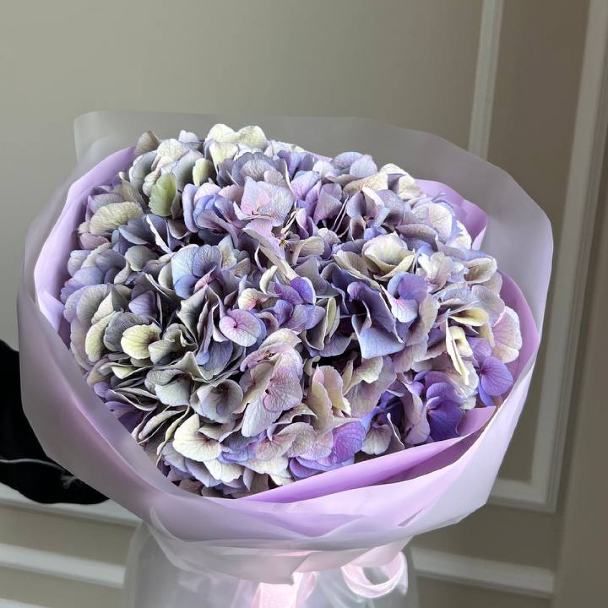 Моно букет из гортензий (предзаказ)