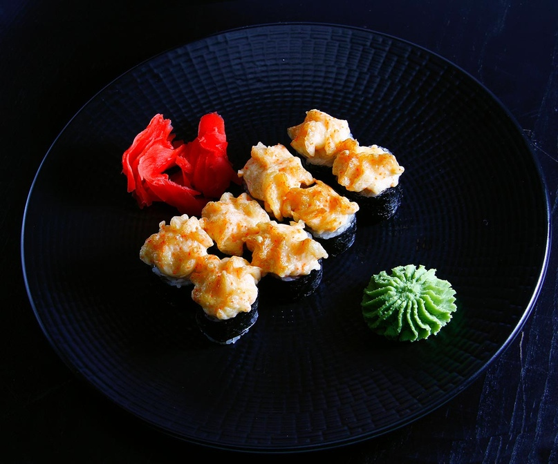 Запеченный сырный ролл с курицей