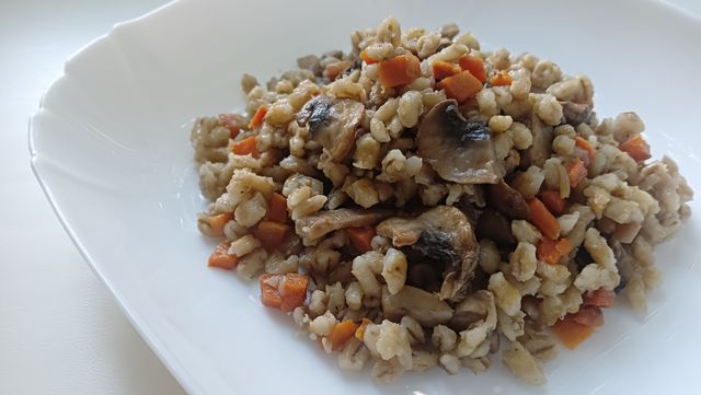 Перловка со свежими грибами 150 гр