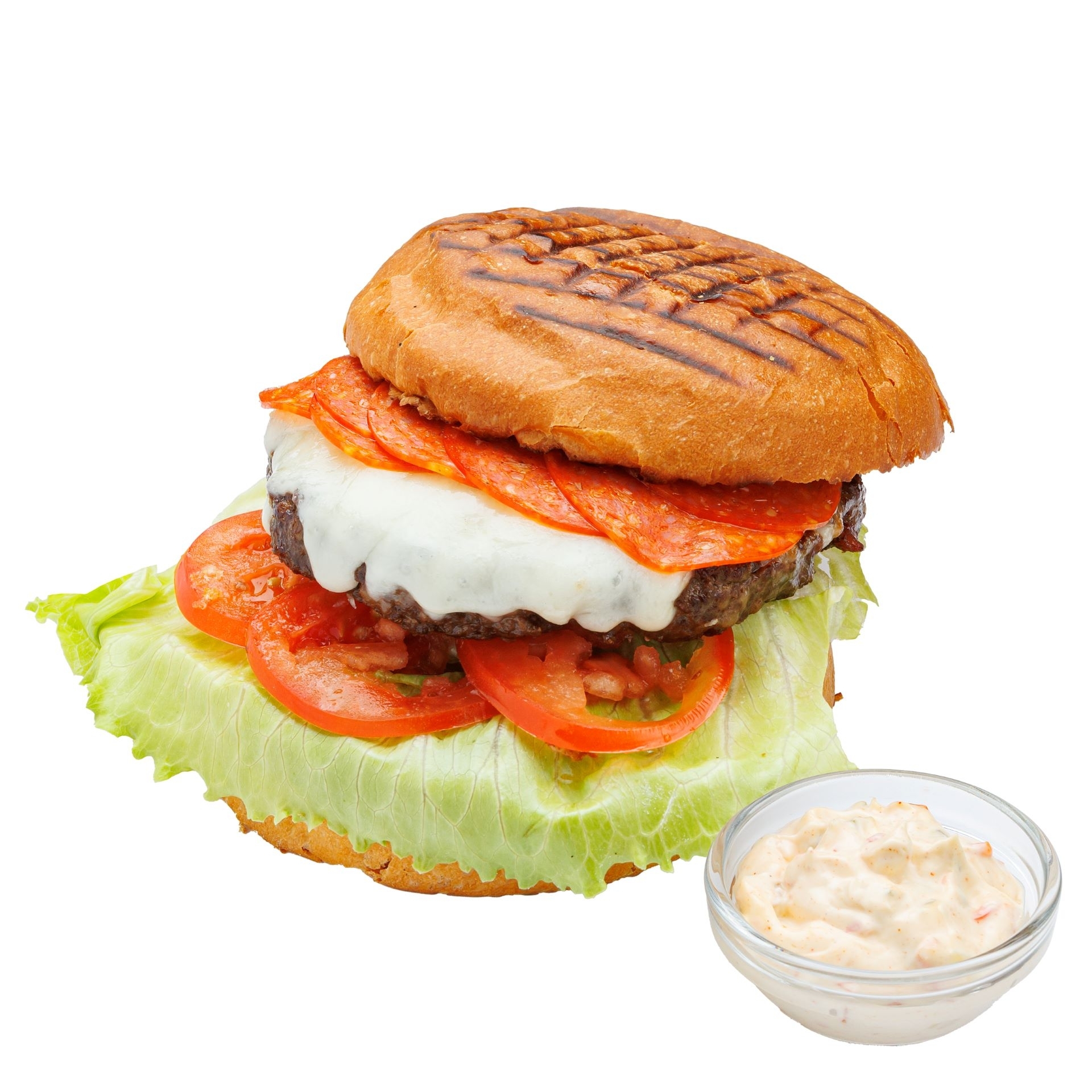 Гамбургер с пеперони и соусом тар-тар