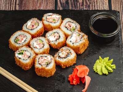 Горячий Ролл с Крабом 