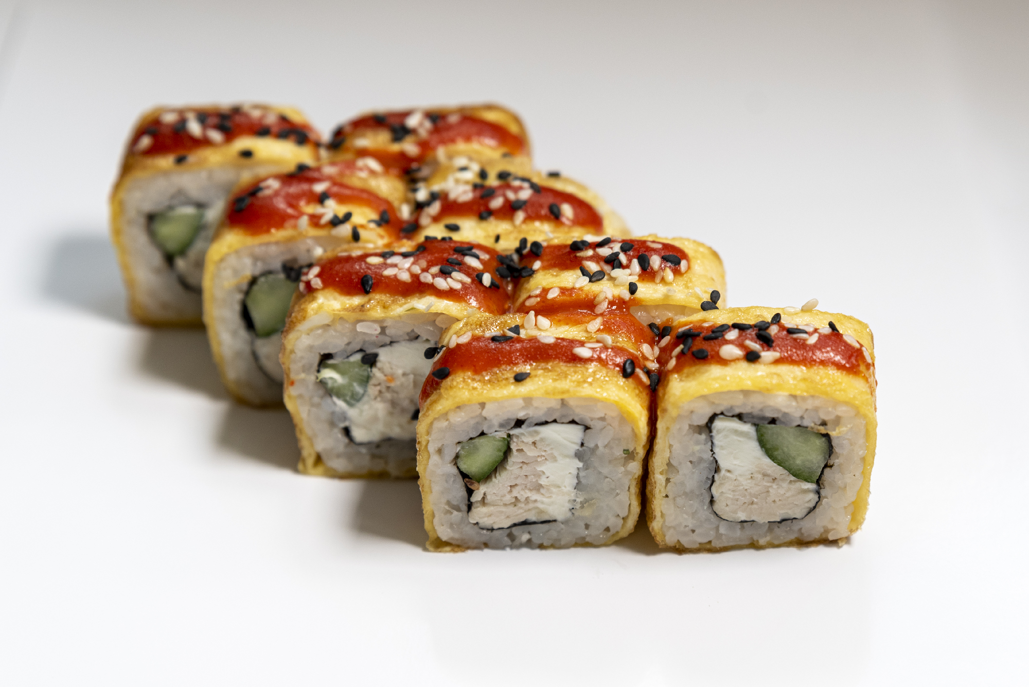 Холодный ролл Цунами