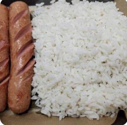Сосиски с рисом