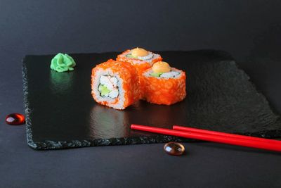 Калифорния с крабом