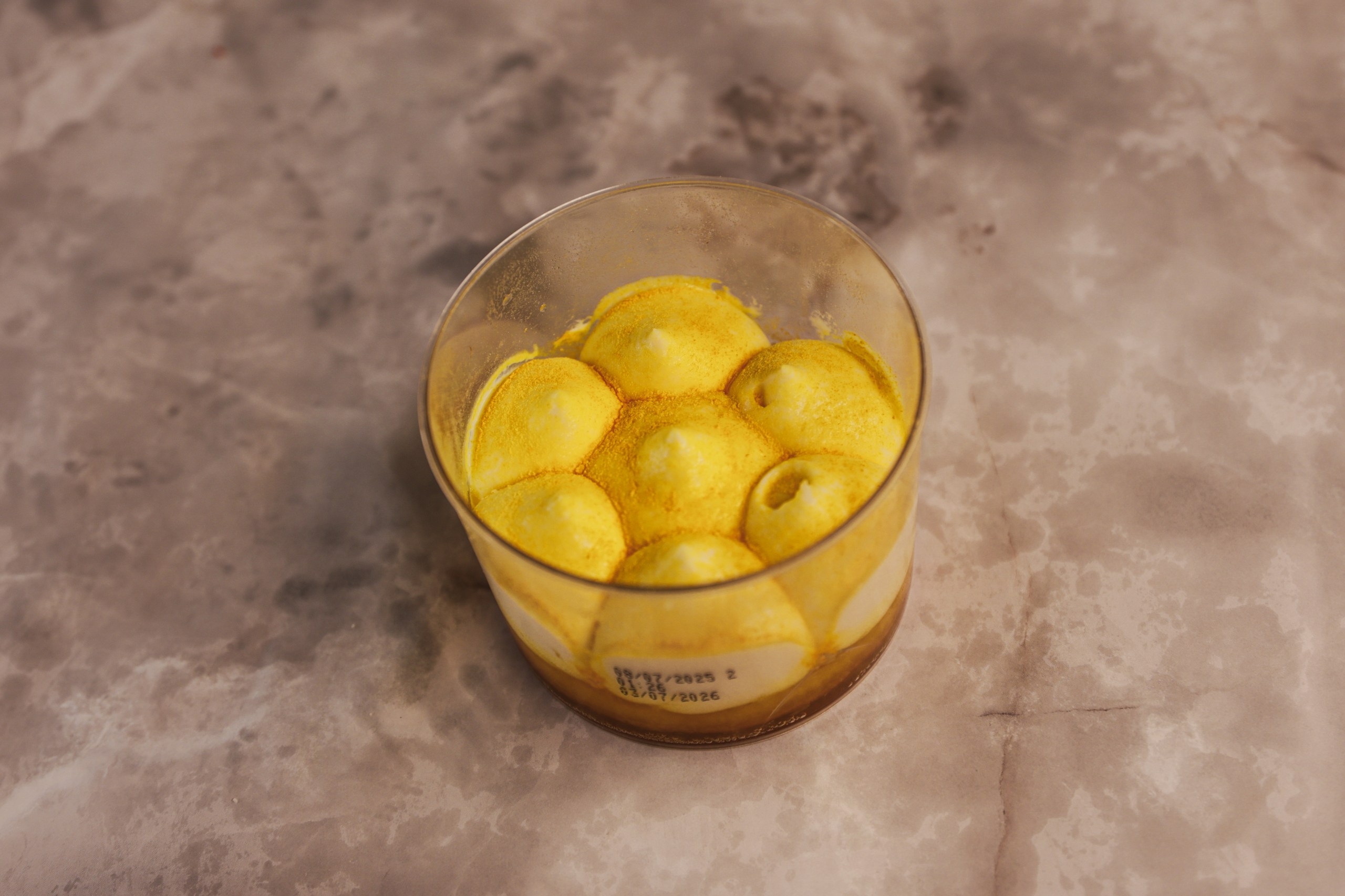 Пирожное манго-маракуя 90гр