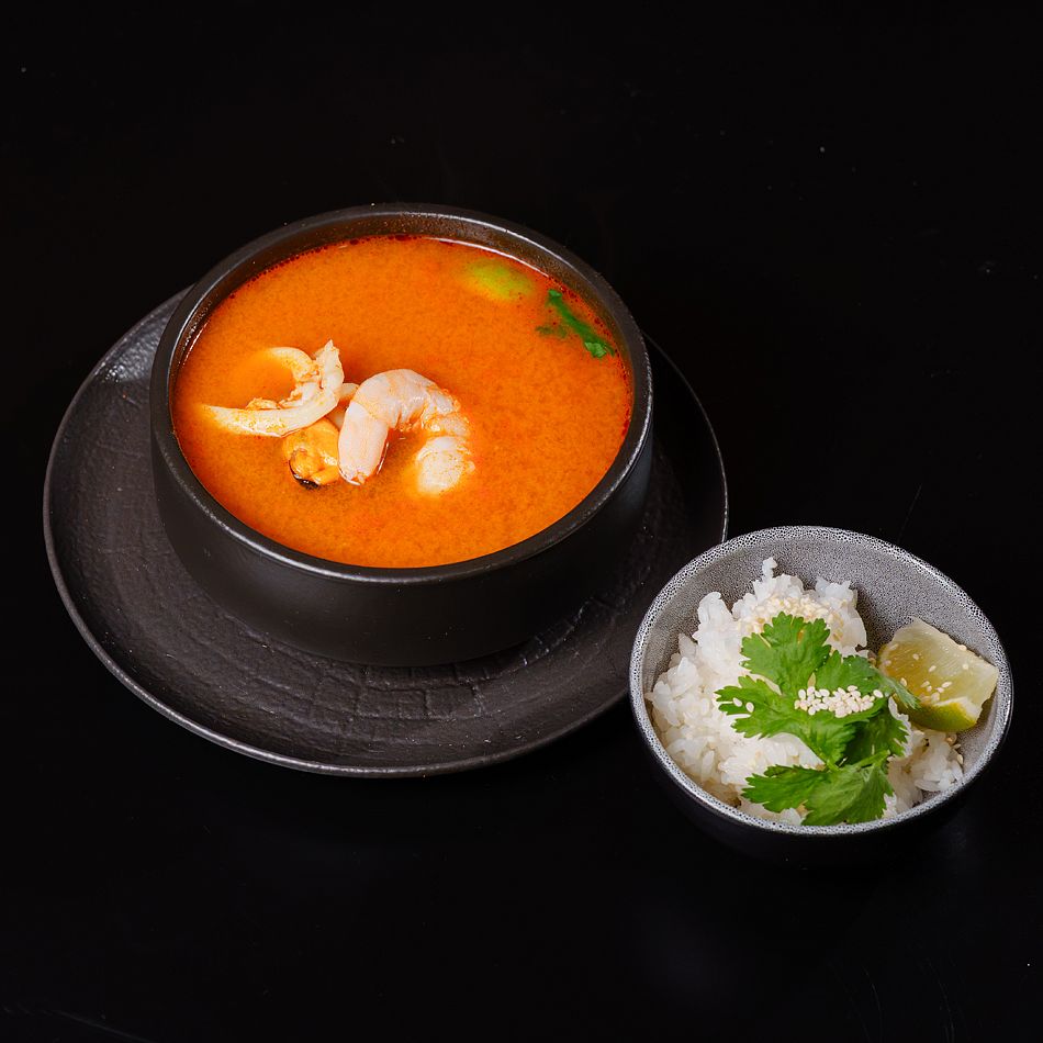 Том Ям с морепродуктами