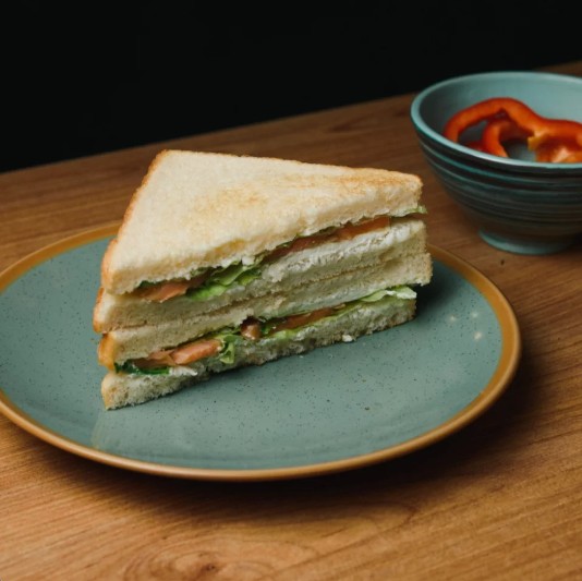 Сэндвич с лососем