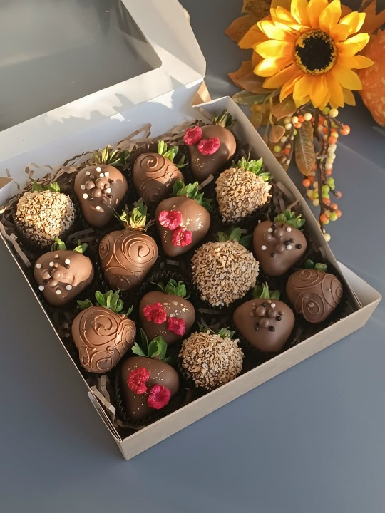 Набор 16 ягод