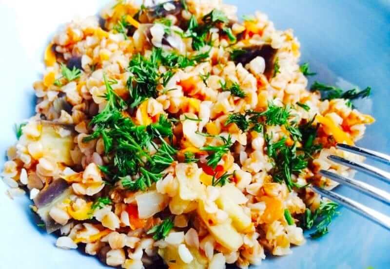 Греча с овощами
