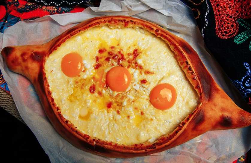 Бик Зур Хачапури