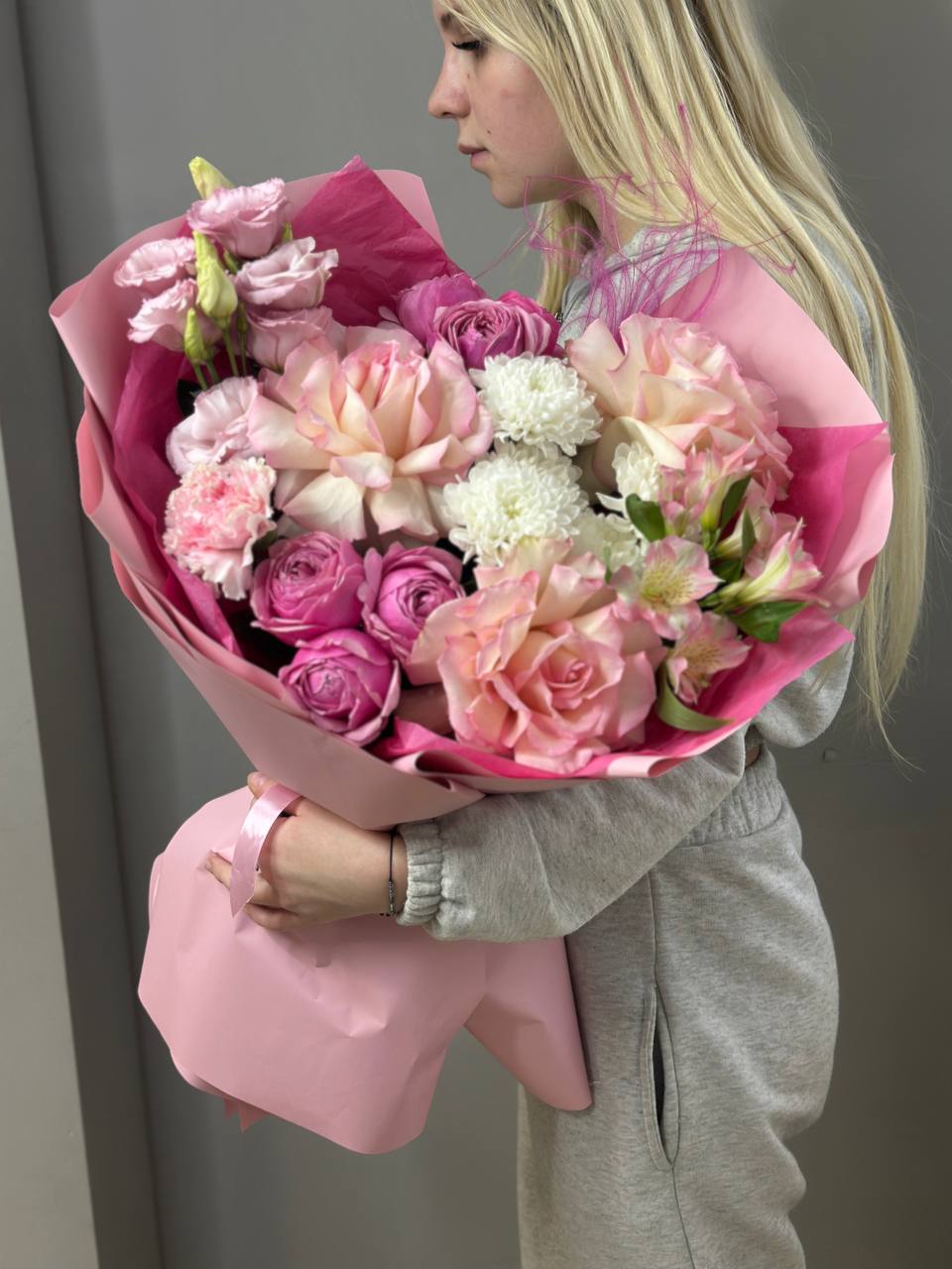 Букет из розовых французских роз