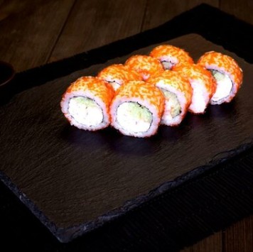 Калифорния в масаго с креветкой