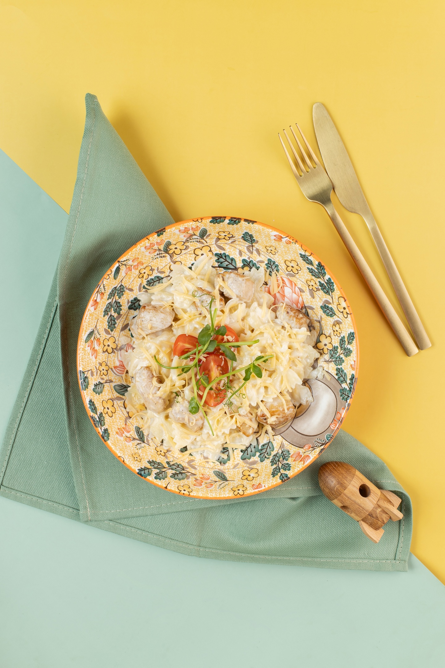 Паста Фарфалле с куриным филе