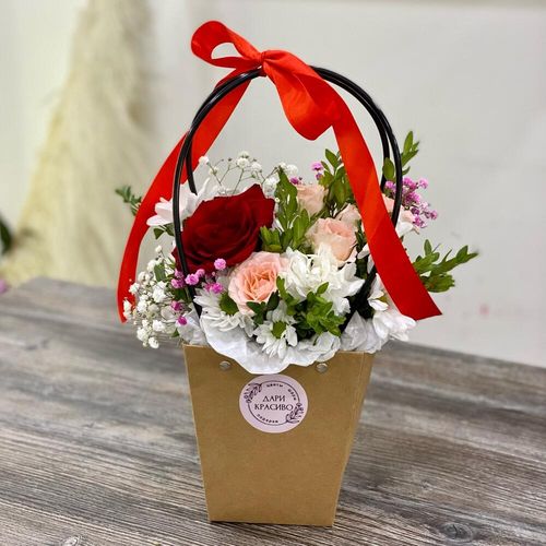 Корзина с цветами (к1748)