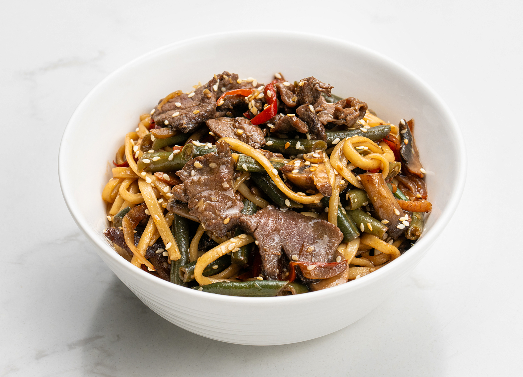 Пшеничная лапша с говядиной