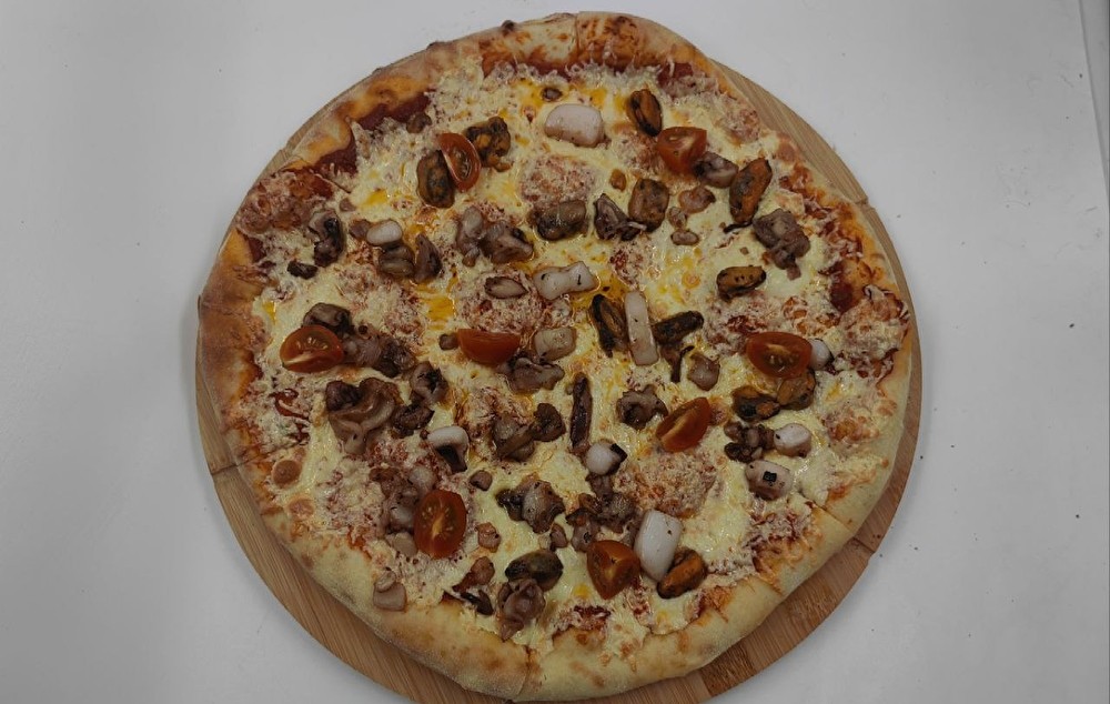 Морепродуктами 25см