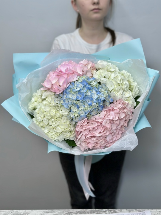 Букет из гортензий