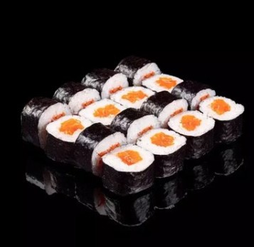 Хосомаки с лососем