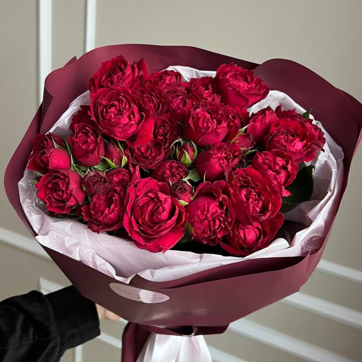 Моно букет из кустовых роз 14 (предзаказ)