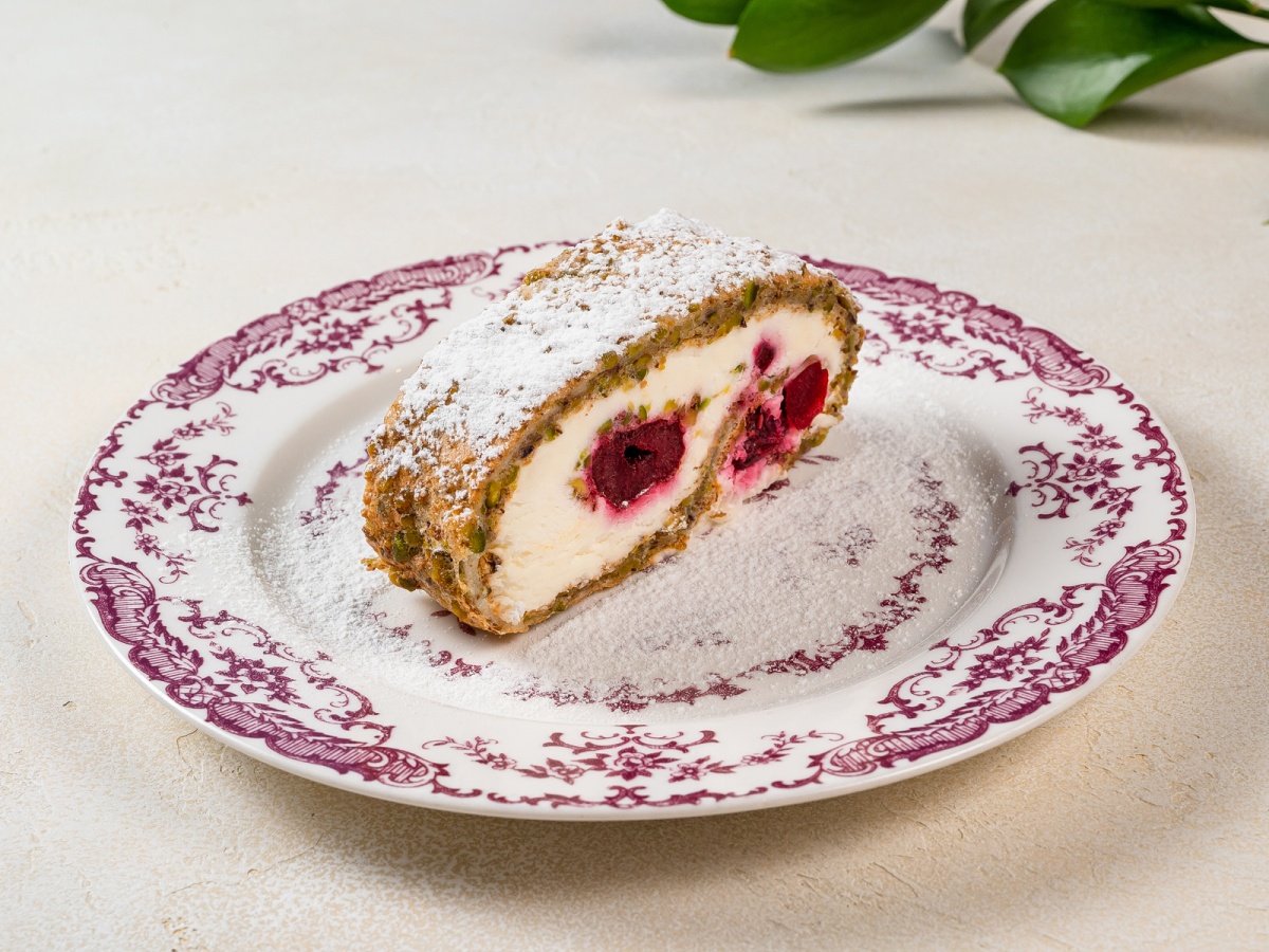 Фисташковый рулет