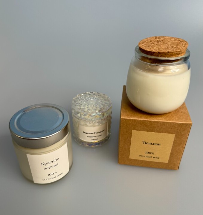 Свеча в банке (может быть с коробкой или без)