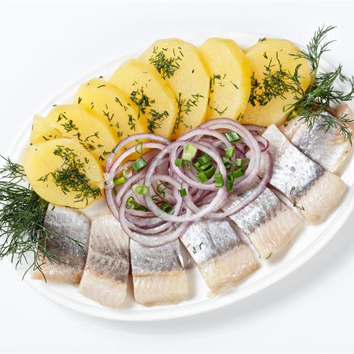 Селёдочка с гарниром