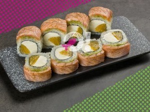 Ролл Опаленный Песто