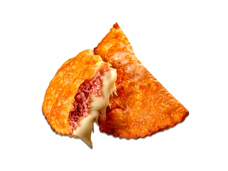 Чебурек с ветчиной и сыром