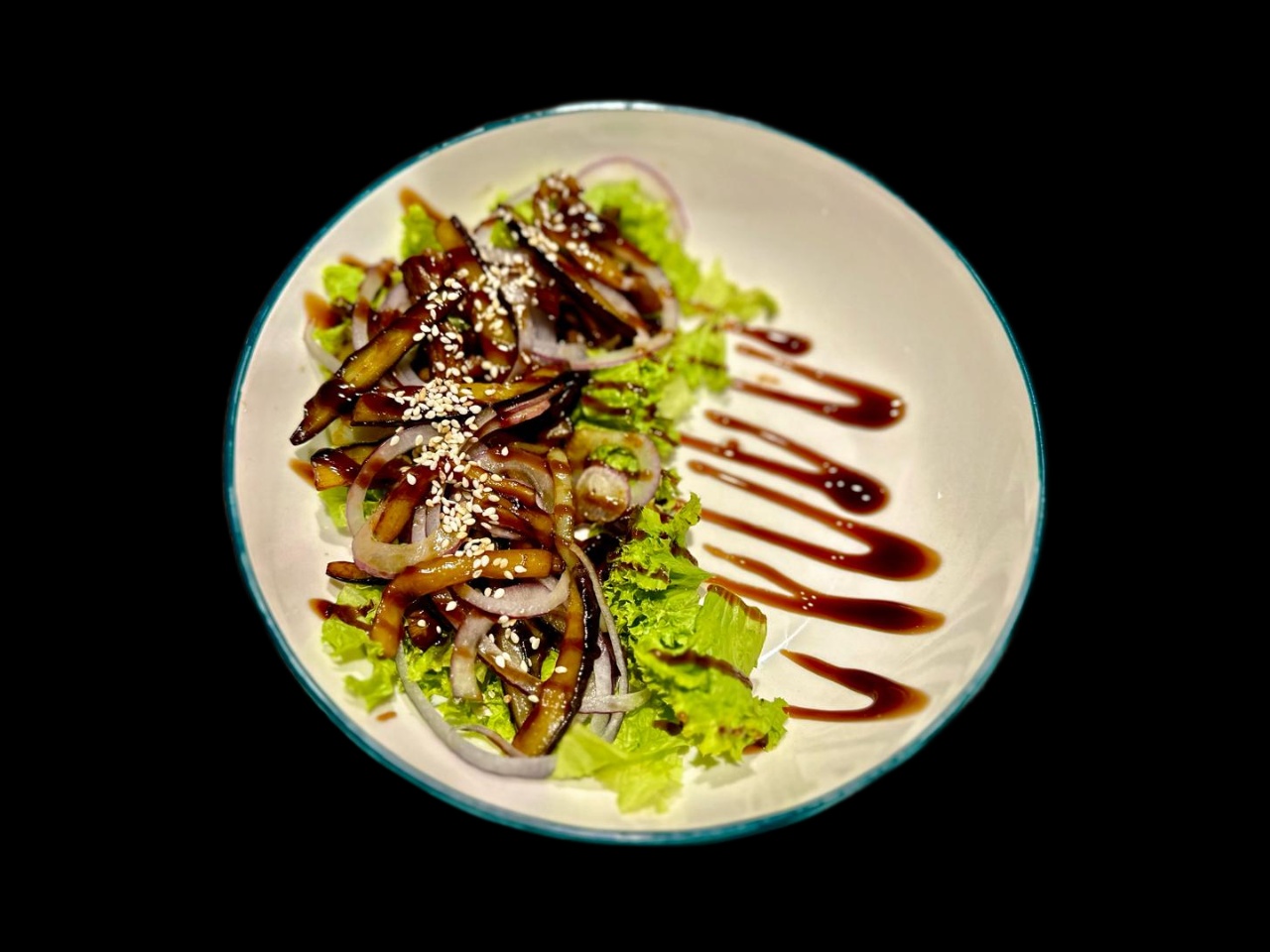 Теплый салат с телятиной