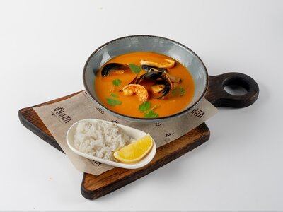 Том Ям с морепродуктами