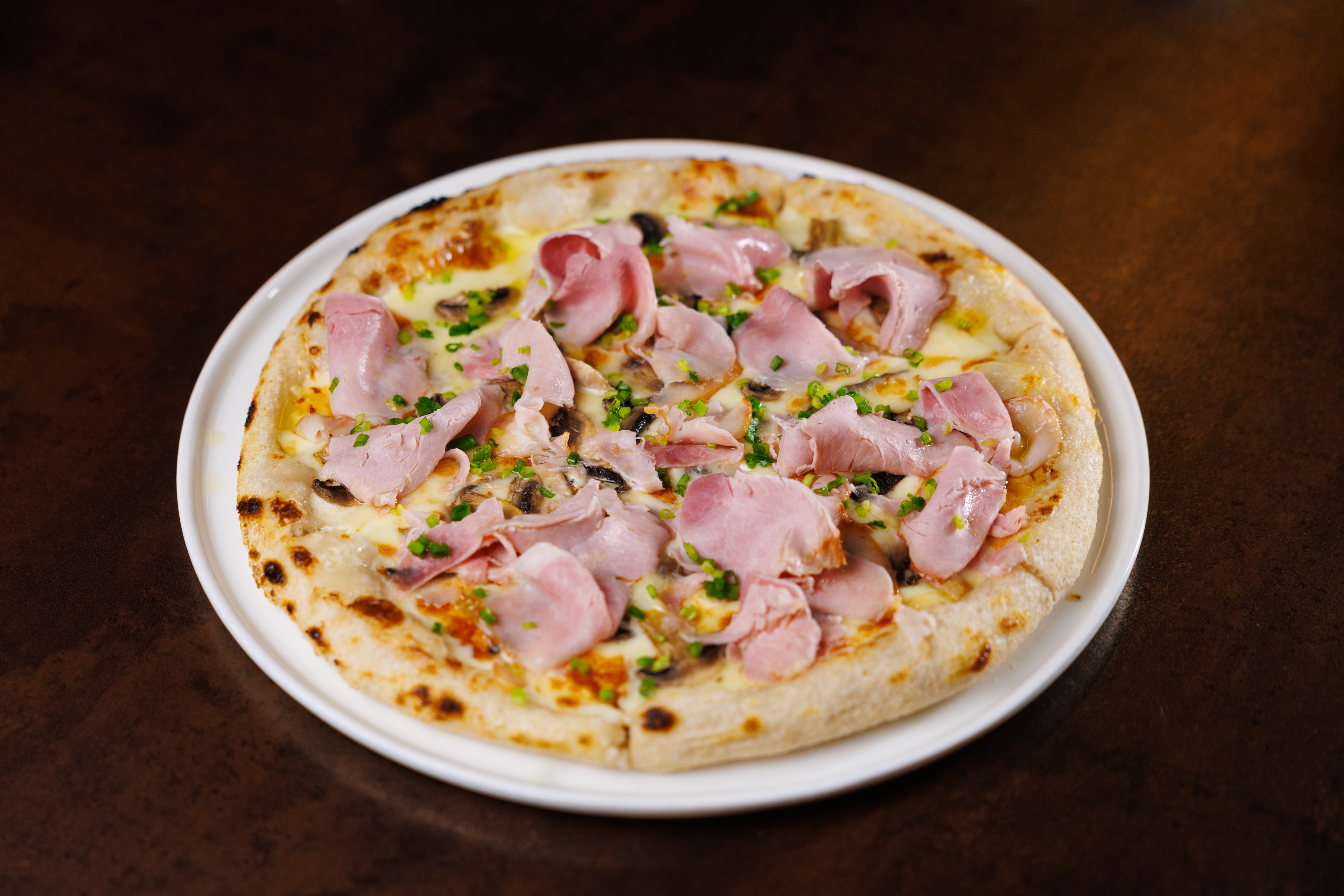 С окороком и грибами