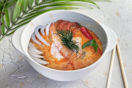 Суп Том Ям морепродукты