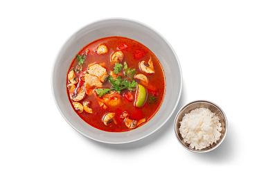 Том ям с курицей