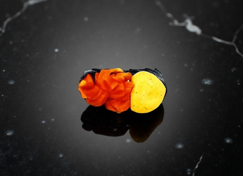 Гункан "Спайси лосось"