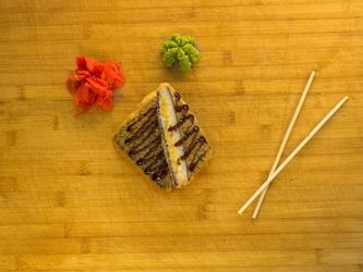 Суши-сэндвич с курицей