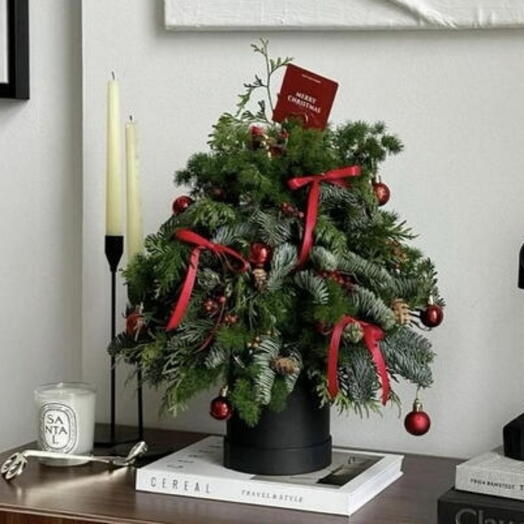 Елочка для интерьера 