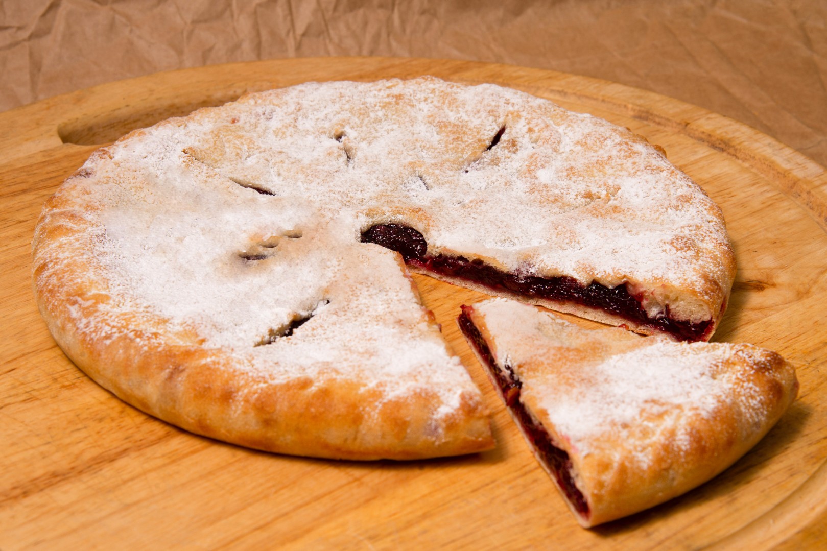 Пирог с вишней