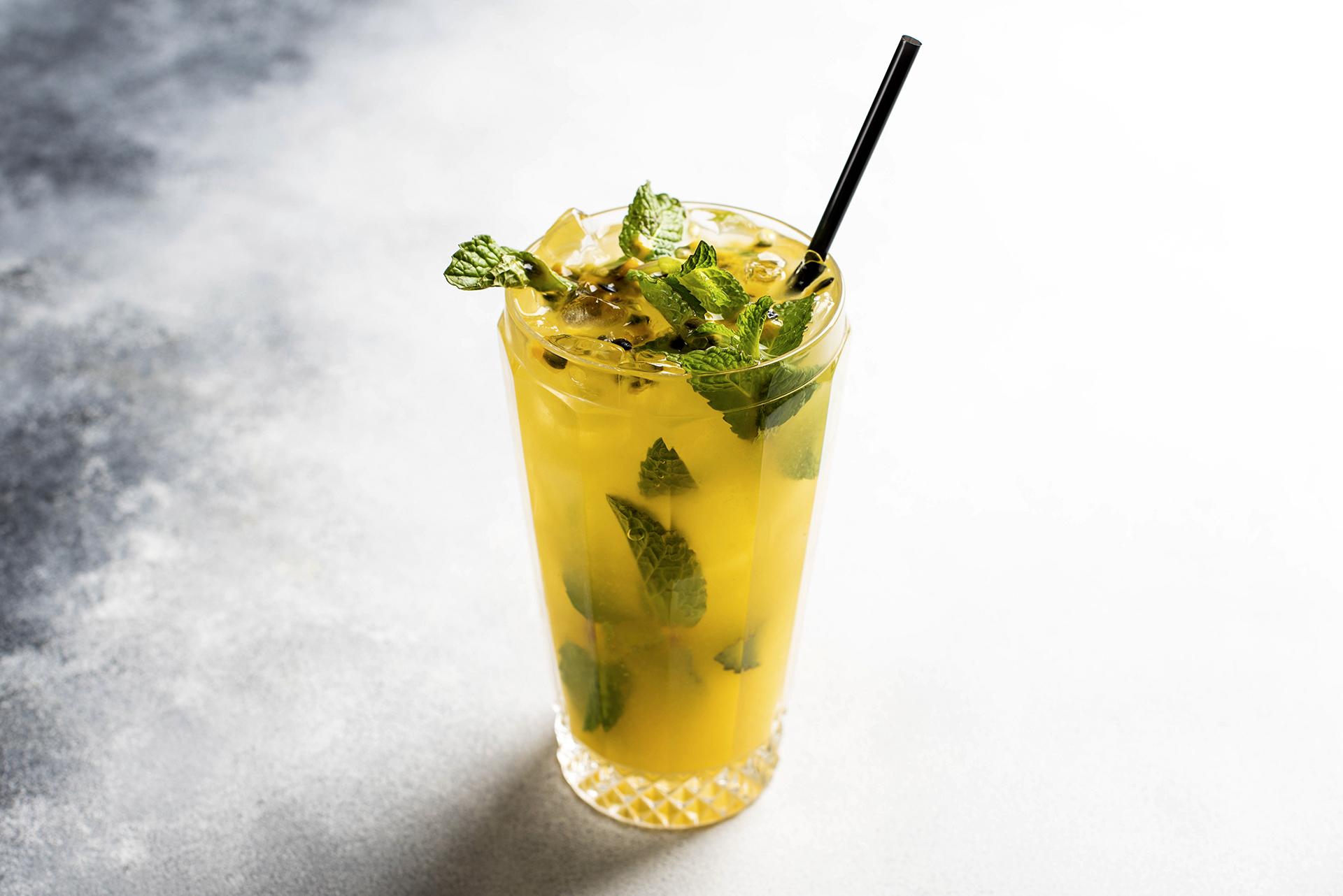 Манговый лимонад