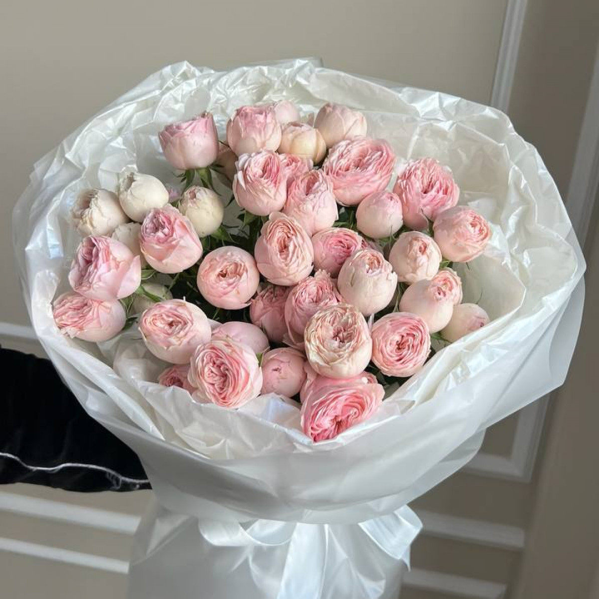 Букет из пионовидных роз Артикул: 2691