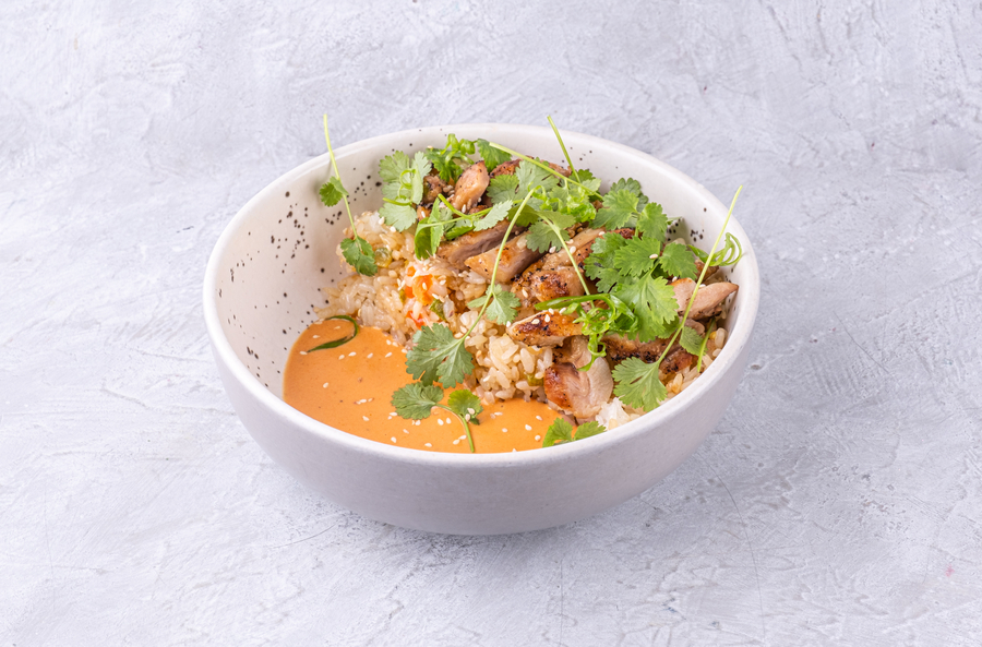 Цыпленок карри и рис