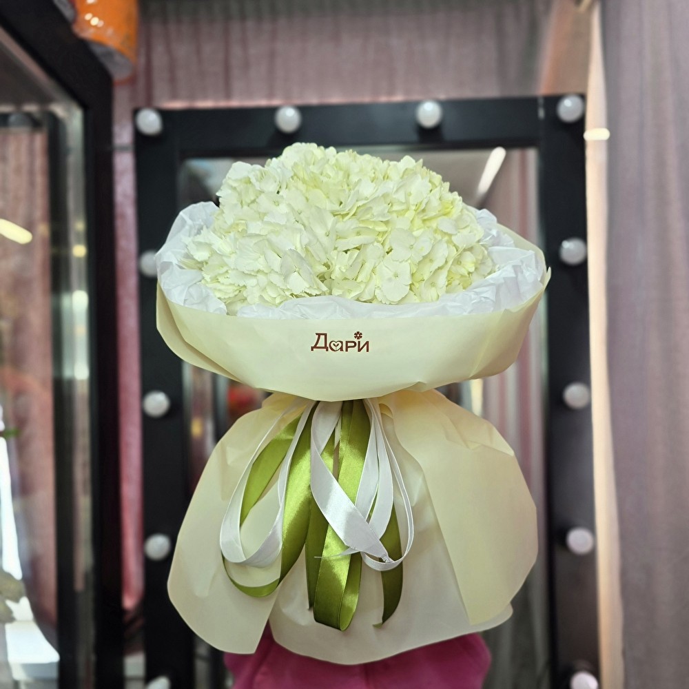 №139 Букет из гортензий