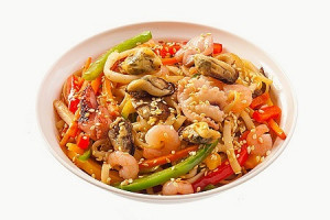 Удон с морепродуктами