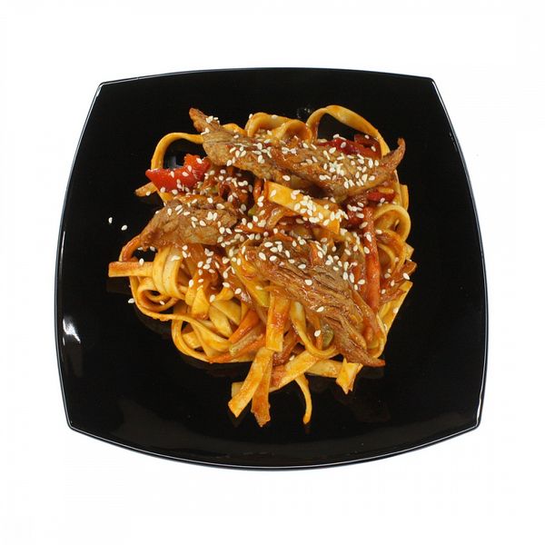 WOK Удон со свининой Ким Чи